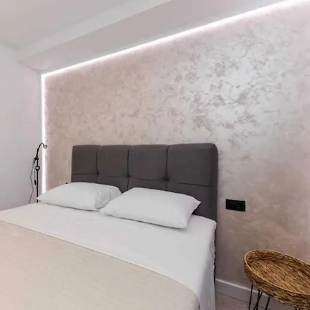 Apartman Exclusive Pool & Spa Orange