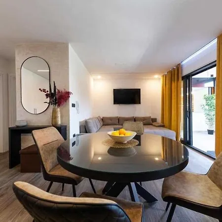 Apartman Exclusive Pool & Spa Orange Trogir